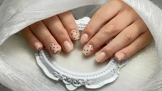 ネイル Yuka 長さ出し&デザインのネイルデザイン