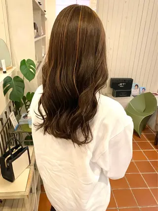 カラー Hanon 美桜のヘアスタイル