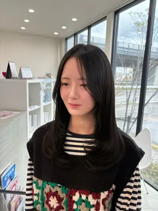 ロング HASHI AYAKAのヘアスタイル