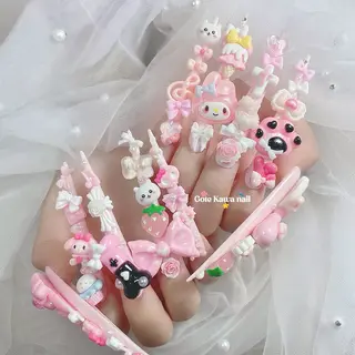ネイル Gote Kawa nail salonのネイルデザイン
