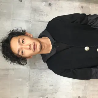 メンズ ブリーチ/ウルフ特化 渋谷カルチャー交差点のヘアスタイル