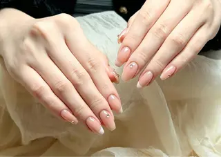 ネイル Maggie nailクロのネイルデザイン