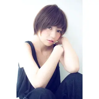 ショート カラー 内藤 達也のヘアスタイル