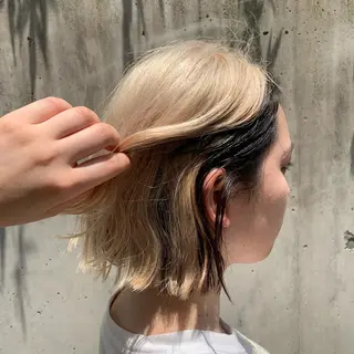 ショート カラー wakana/ 柔らかベージュカラーのヘアスタイル
