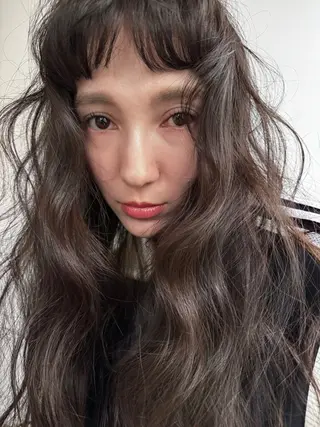 ロング カラー 縮毛矯正特化型美容師 名古屋LORENハダのヘアスタイル