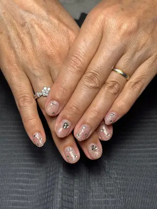 ネイル moni nailのネイルデザイン