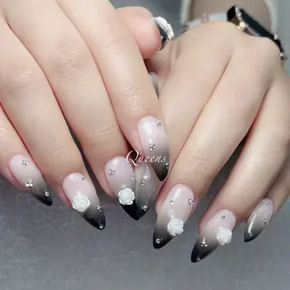 ネイル Queen's ゆなのネイルデザイン