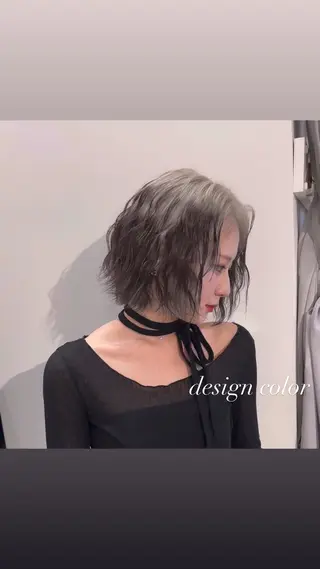 ミディアム カラー 💜ハイトーン💛 マジカルかいちゃんのヘアスタイル