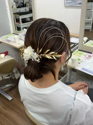 セミロング GLOSS 心斎橋 山上のヘアスタイル