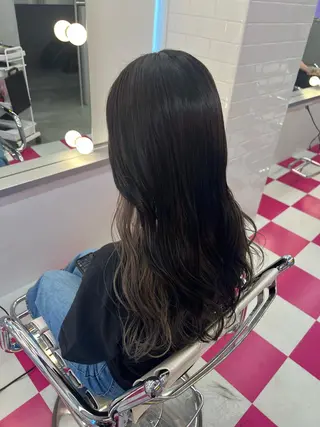 ロング カラー ELU.☁️ ARIのヘアスタイル