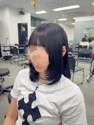 セミロング カラー ヘアアレンジ 🌈くれは🎨デザイ ン🌟ダメージレスのヘアスタイル
