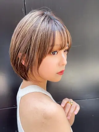 ショート 美髪縮毛矯正✨🫧 レイヤー川村利幸のヘアスタイル