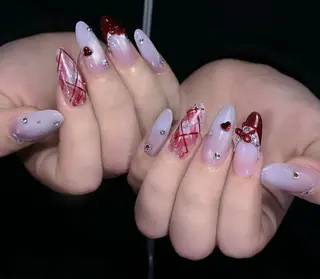 ネイル Hin Hana Nailのネイルデザイン