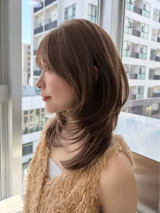 セミロング 大宮🤍縮毛矯正 レイヤー🪽なるのヘアスタイル