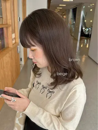 ミディアム カラー 服部 真帆のヘアスタイル
