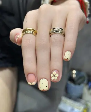 ネイル CICI NAIL_ROYALのネイルデザイン
