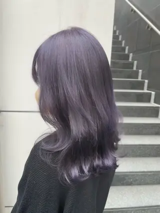 セミロング カラー ヘアアレンジ 🎀ハイトーン・艶 カラー HANA🎀のヘアスタイル