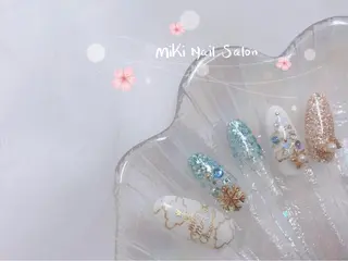 ネイル MiKi Nai池袋 長さだし得意のネイルデザイン