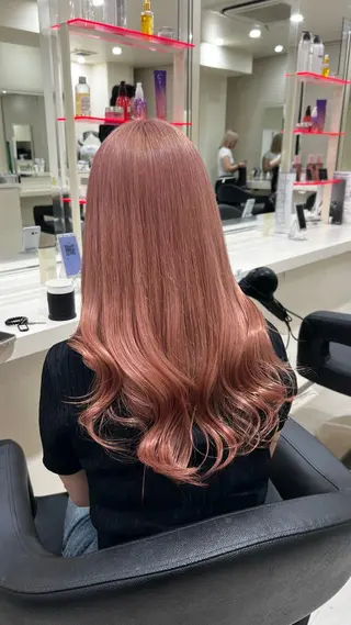 ロング カラー ヘアアレンジ 韓国レイヤー＆ピンク 艶髪🩶maikoのヘアスタイル