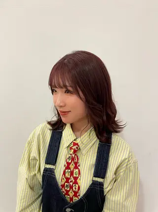 ミディアム 江藤 結奈のヘアスタイル