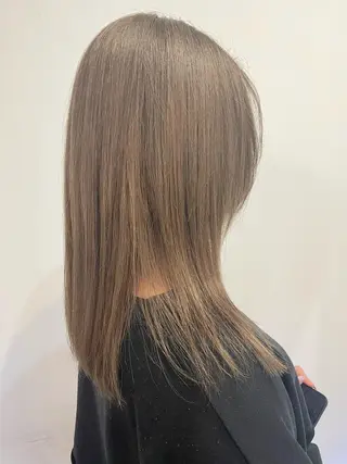 ミディアム カラー ヘアアレンジ 🎀レイヤー 透明感 カラーyuuri🎀のヘアスタイル