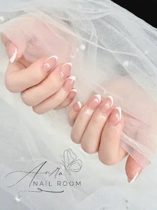 ネイル Luna (Aura nail room)のネイルデザイン