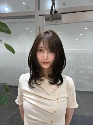 ミディアム カラー 暖色/ブリーチカラー /ボブ/本間陽南のヘアスタイル