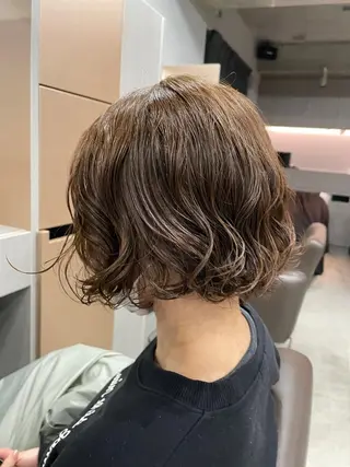 ミディアム カラー パーマ 吉田一輝 外国人パーマのヘアスタイル