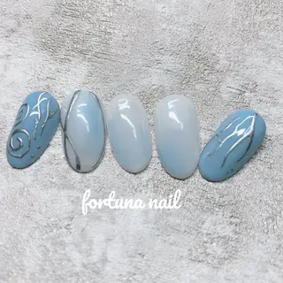 ネイル Nail •Head スパFortunaのネイルデザイン