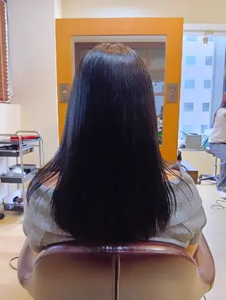 カラー セミロング 小林暢🌟Orque 髪質改善サロン🌙のヘアスタイル