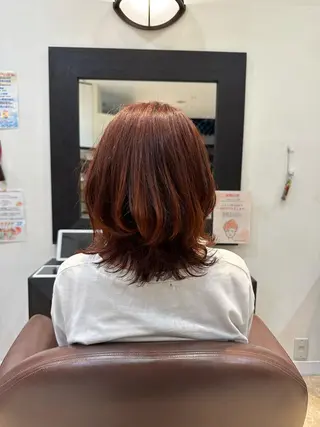 ミディアム 保井 実奈美のヘアスタイル