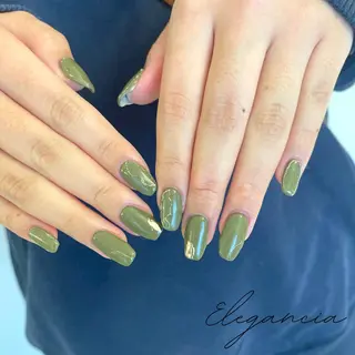 カラー ネイル Elegancia. Hiromiのネイルデザイン