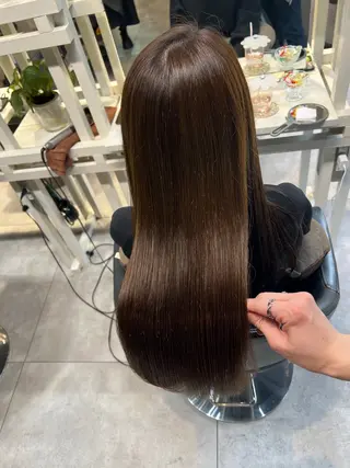 ロング カラー 恵比寿結べるレイヤー 地毛風カラー大場のヘアスタイル