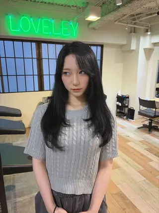 ロング 💜🦋 COCONA🦋💜のヘアスタイル