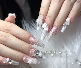 ネイル D-BEAUTY Nailsalonのネイルデザイン