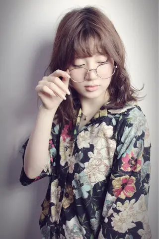 ミディアム カラー パーマ ヘアアレンジ 岩崎 克秀のヘアスタイル
