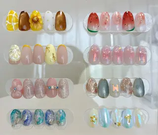 ネイル 伊藤 菜緒のネイルデザイン