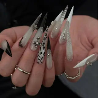 ネイル D-BEAUTY Nailsalonのネイルデザイン