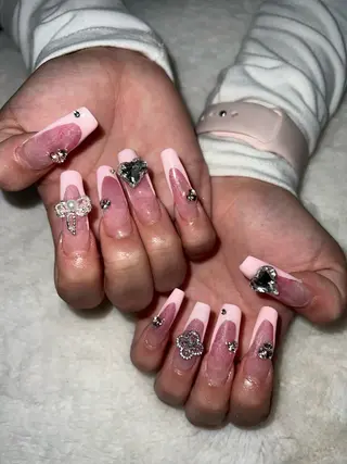 ネイル Garnet nailのネイルデザイン