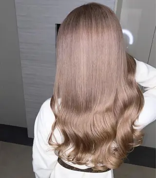 セミロング カラー ブリーチ 透明感HIDEのヘアスタイル