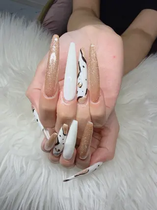 ネイル Lee Nailsのネイルデザイン