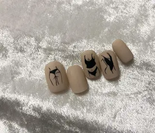 ネイル パラあり！フィルイン 美フォルムのネイルデザイン