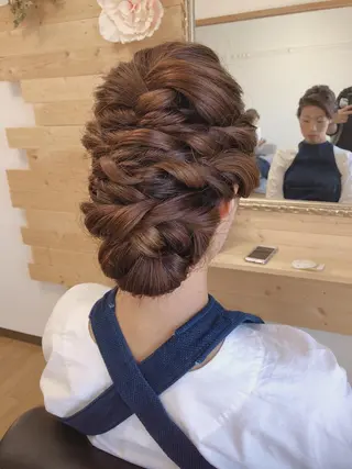 ロング ヘアアレンジ 糸賀 史織のマツエク・マツパデザイン
