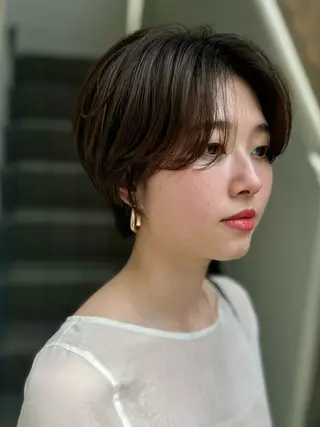 ショート カラー レイヤーカット 鈴木駿介のヘアスタイル