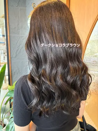 ロング カラー 亀山 来未のヘアスタイル