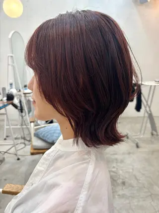 ミディアム 大木 華のヘアスタイル