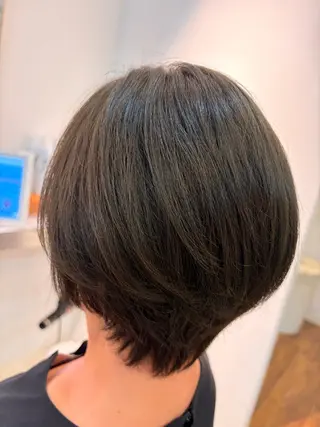 ショート カラー 滝口 雪月花のヘアスタイル