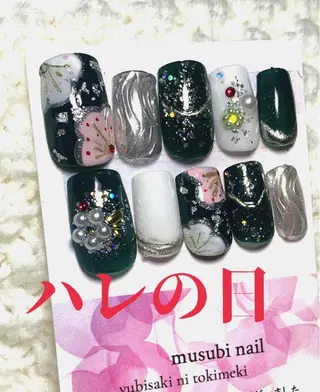 ネイル 新山 聖のネイルデザイン