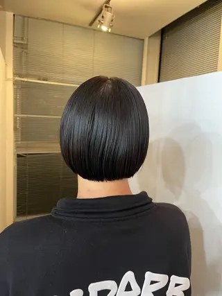 ショート ボブ/レイヤー /河内温太のヘアスタイル