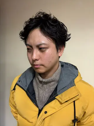 ショート パーマ メンズ 浅岡 昭汰のヘアスタイル